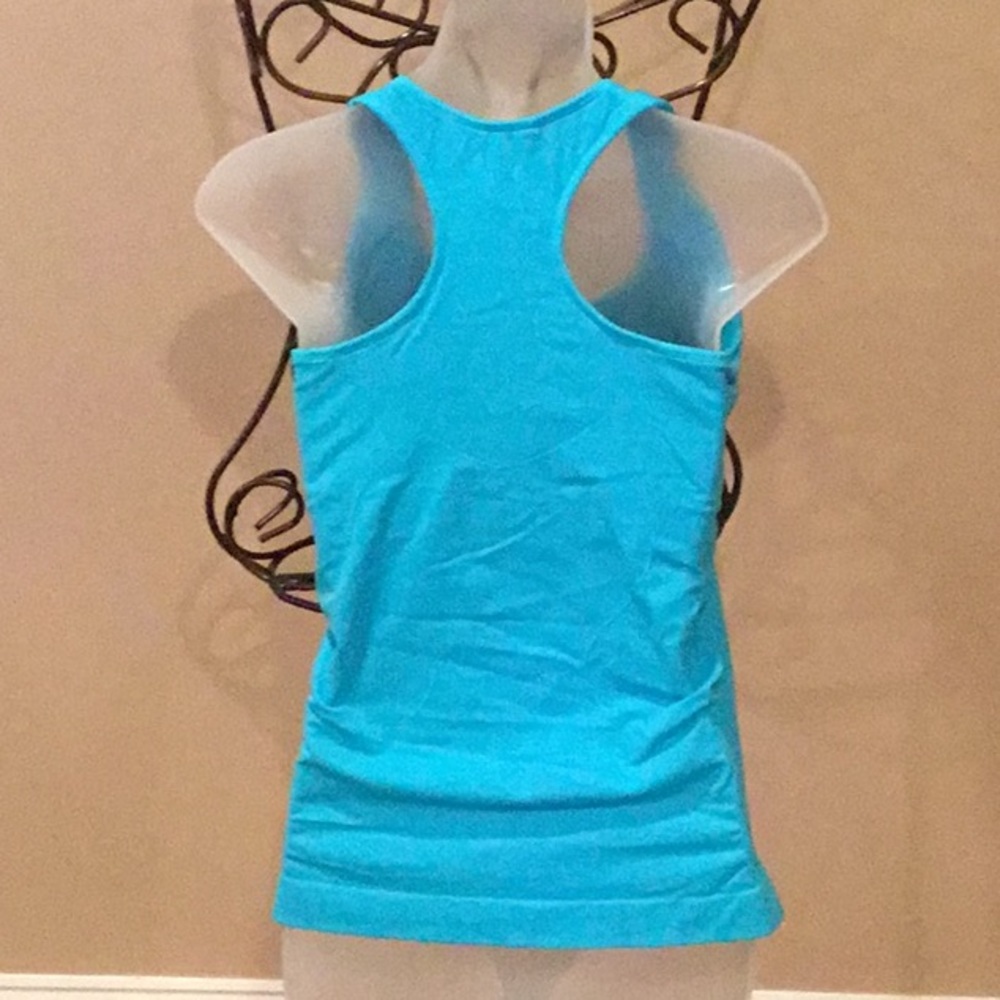 🏃‍♀️ WORKOUT TOP ⛹️‍♀️ - Picture 4 of 5